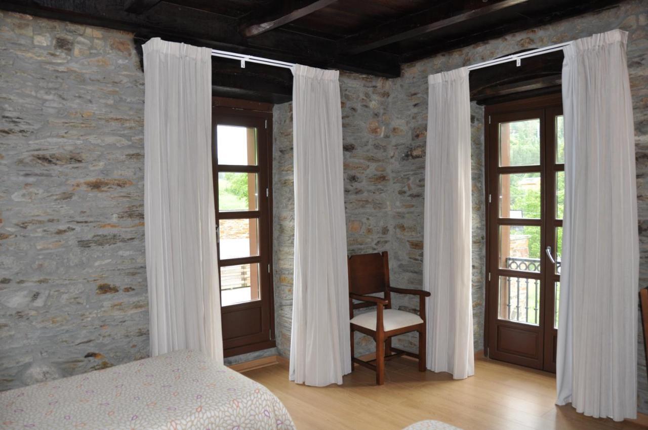 Hotel Mirador De Barcia Ribeira De Piquin Room photo